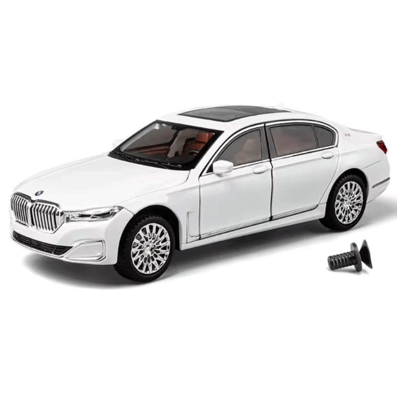 1/24 Scale BMW 7 Series Die-cast Model Car